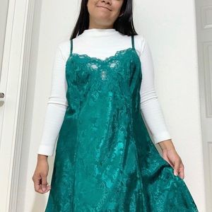 Vintage Victoria’s Secret Gold Label Green Floral Lace Slip Dress Size Large